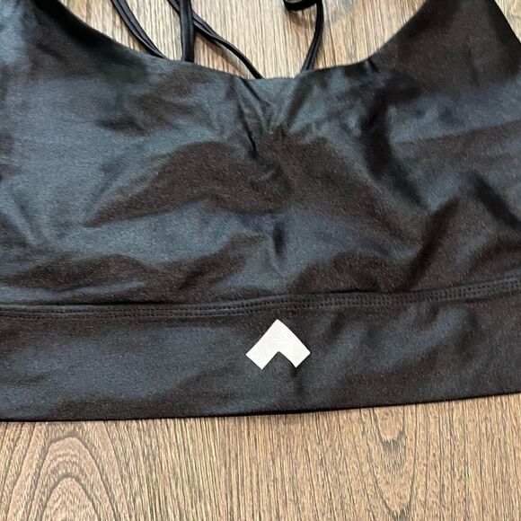 NWT Onzie x Tonal Sacred Strappy Sports Bra Black Size 1X - Picture 2 of 6